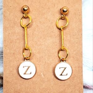 7/$10 Z Initial Earrings, New
